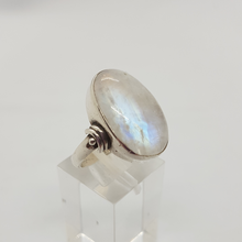 Load image into Gallery viewer, Vintage Sterling Silver and Moonstone Ring
