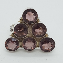 Load image into Gallery viewer, Vintage Sterling Silver Purple Stone Triangular Ring
