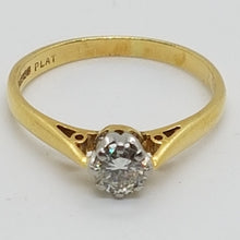 Load image into Gallery viewer, Vintage 18ct Gold Platinum Diamond Solitaire Ring
