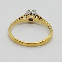 Load image into Gallery viewer, Vintage 18ct Gold Platinum Diamond Solitaire Ring
