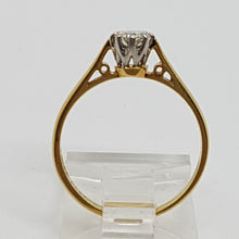 Load image into Gallery viewer, Vintage 18ct Gold Platinum Diamond Solitaire Ring
