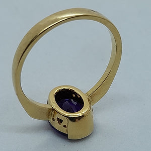 18ct Gold Amethyst Ring