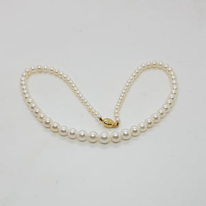 18ct Gold Diamond Cultured Pearl Necklace