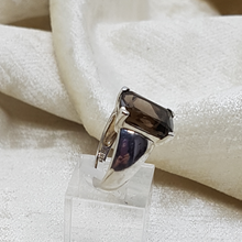 Load image into Gallery viewer, Vintage Sterling Silver Smoky Quartz Ring

