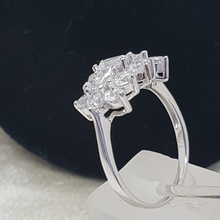 Load image into Gallery viewer, Sterling Silver CZ Cluster Ring
