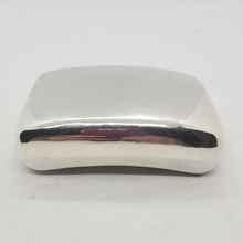 Load image into Gallery viewer, Antique Sterling Silver Snuff Box.
