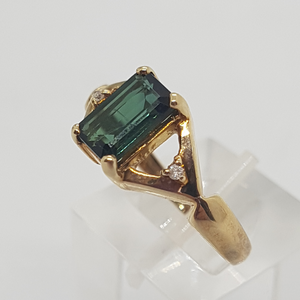 9ct Gold Tourmaline and Diamond Ring