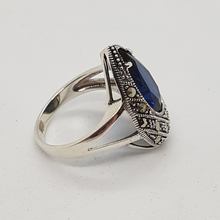 Load image into Gallery viewer, Sterling Silver Blue Stone Ring
