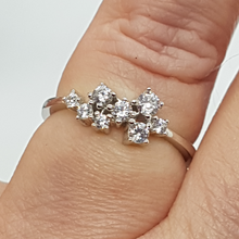 Load image into Gallery viewer, Sterling Silver Cluster CZ Ring
