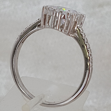 Load image into Gallery viewer, Sterling Silver Square Cut CZ Ring

