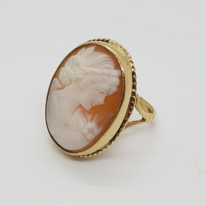 Vintage 9ct Gold Shell Cameo Ring