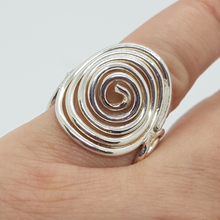 Load image into Gallery viewer, Handmade Sterling Silver Spiral Ring by Yulan
