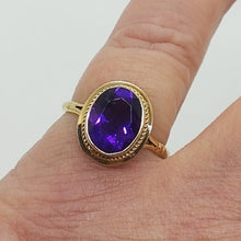 Load image into Gallery viewer, 9ct Gold Amethyst Ring
