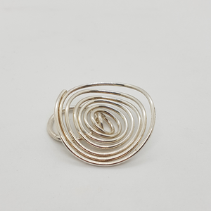 Handmade Silver Spiral Ring by Yulan