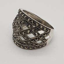 Load image into Gallery viewer, Sterling Silver Marcasite Ring
