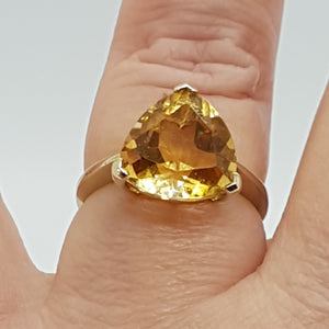 9ct Gold Citrine Ring