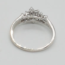 Load image into Gallery viewer, Sterling Silver CZ Cluster Ring
