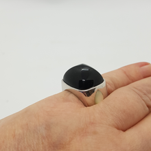 Load image into Gallery viewer, Vintage Sterling Silver Black Onyx and Moonstone Ring
