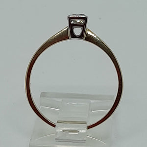 9ct Gold Diamond Solitaire Ring