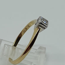 Load image into Gallery viewer, 9ct Gold Diamond Solitaire Ring
