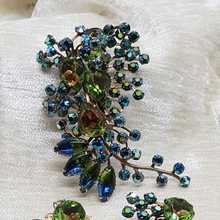 Load image into Gallery viewer, Antique Aurora Borealis Brooch and Earrings
