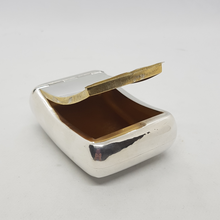 Load image into Gallery viewer, Antique Sterling Silver Snuff Box.
