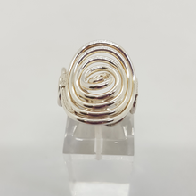 Load image into Gallery viewer, Handmade Sterling Silver Spiral Ring by Yulan
