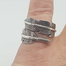 Load image into Gallery viewer, Sterling Silver Feather Ring
