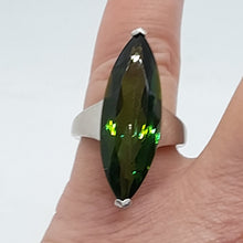 Load image into Gallery viewer, Vintage Sterling Silver Green Crystal Cocktail Ring
