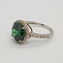 Load image into Gallery viewer, Sterling Silver Green and White CZ Dress Ring
