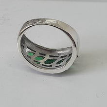 Load image into Gallery viewer, Sterling Silver Green Stone Marcasite Ring
