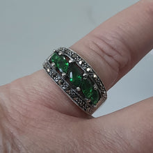 Load image into Gallery viewer, Sterling Silver Green Stone Marcasite Ring
