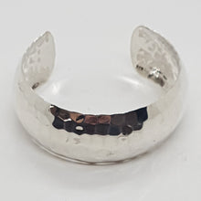 Load image into Gallery viewer, Sterling Silver Hammered Finish Cuff Bracelet
