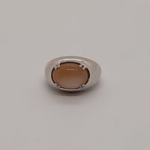 Load image into Gallery viewer, Vintage Sterling Silver Pink Moonstone Ring
