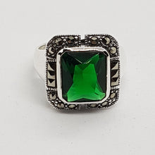 Load image into Gallery viewer, Sterling Silver Green Stone Marcasite Ring
