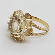 Load image into Gallery viewer, Vintage 9ct Gold Citrine Ring
