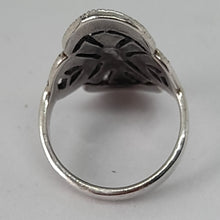 Load image into Gallery viewer, Vintage Sterling Silver Marcasite Ring
